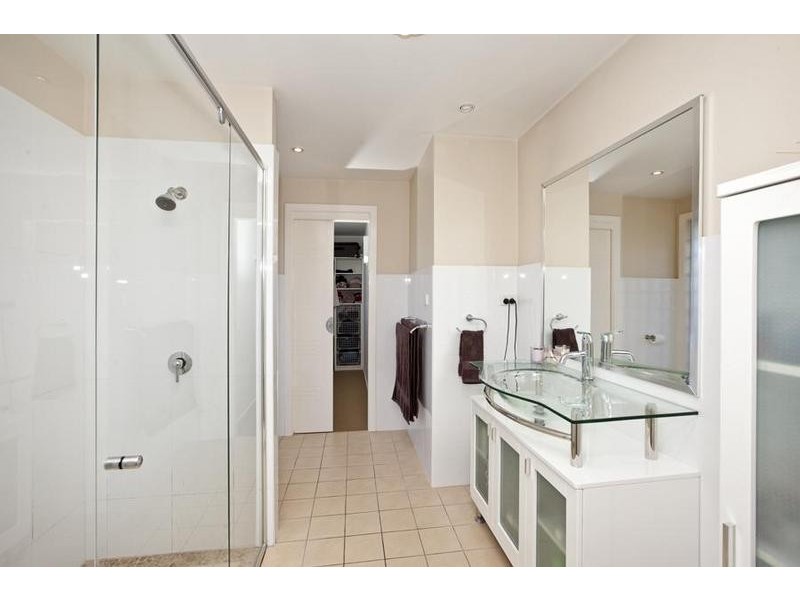 17 PEMBROKE ST, Stockton NSW 2295