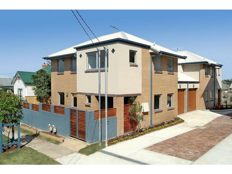 31 NARARA RD, Adamstown NSW 2289