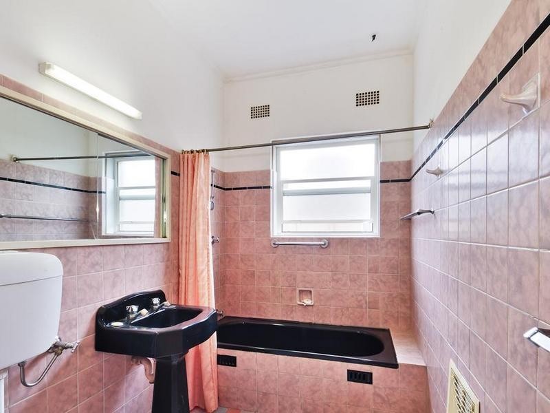 11/27-28 Railway Street, Merewether NSW 2291