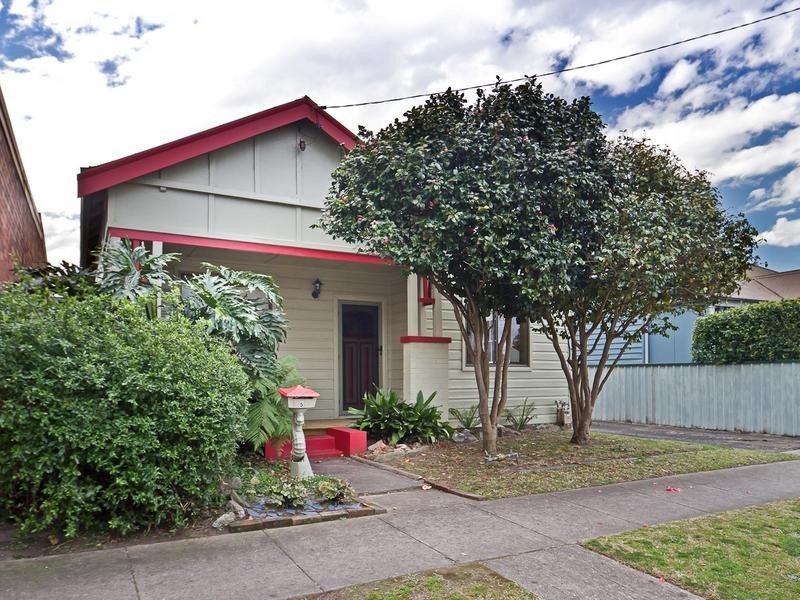 5 George Street, Mayfield NSW 2304