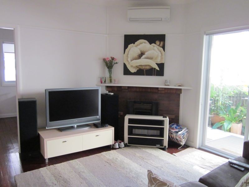 1/26 Catherine Street, Waratah West NSW 2298