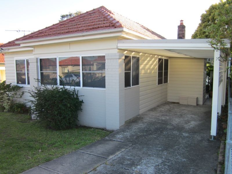 1/26 Catherine Street, Waratah West NSW 2298