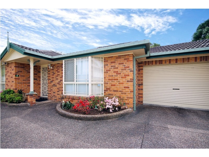 2/16 Bourke Street, Adamstown NSW 2289