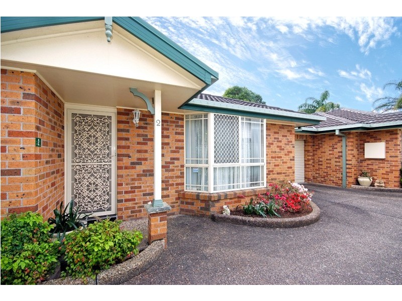 2/16 Bourke Street, Adamstown NSW 2289