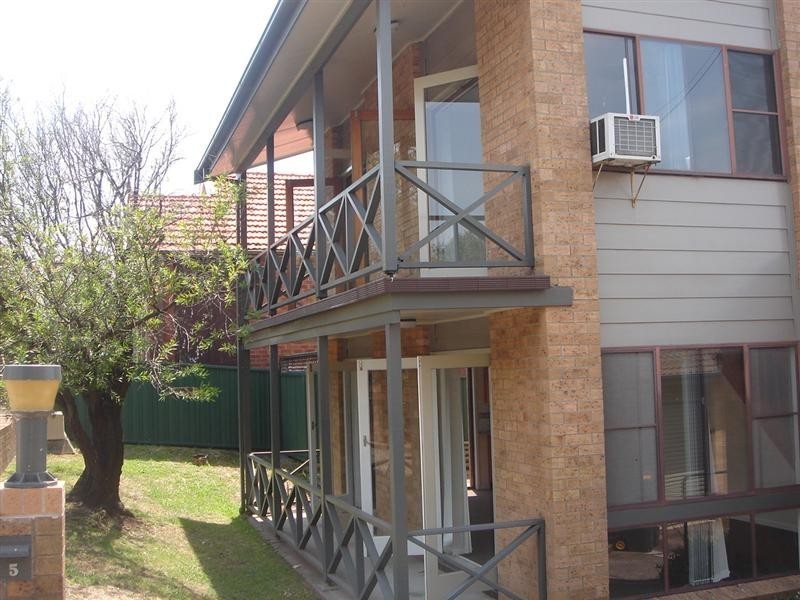 1/59 Corlette St, Cooks Hill NSW 2300