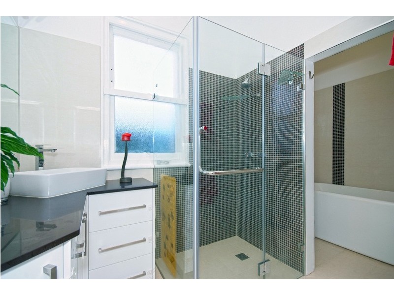 65 Veda Street, Hamilton NSW 2303