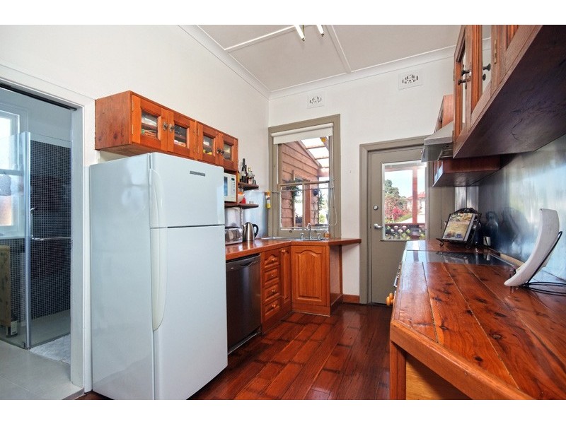 65 Veda Street, Hamilton NSW 2303