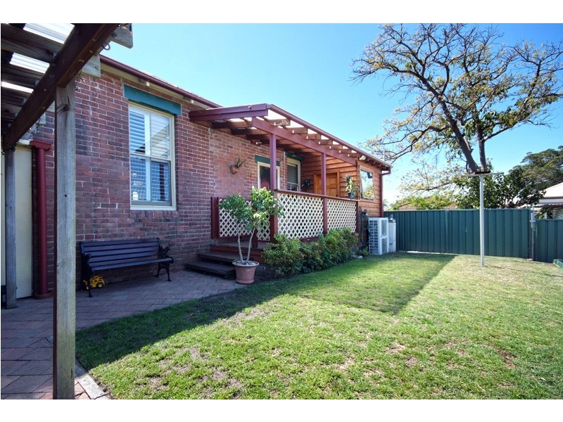 65 Veda Street, Hamilton NSW 2303