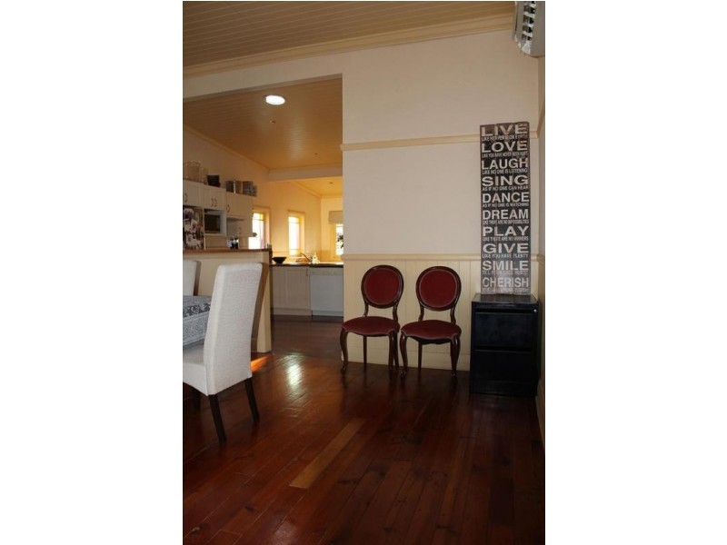 182 LAWSON ST, Hamilton South NSW 2303