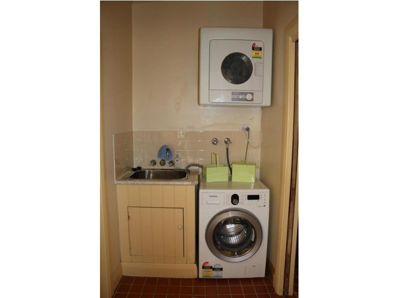 182 LAWSON ST, Hamilton South NSW 2303