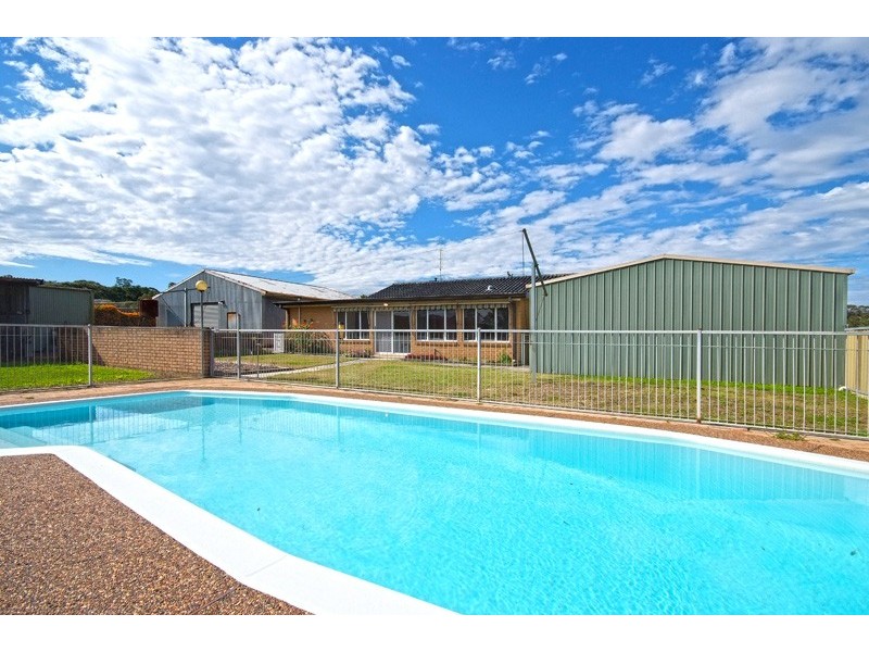 17 Fairlands Road, Medowie NSW 2318