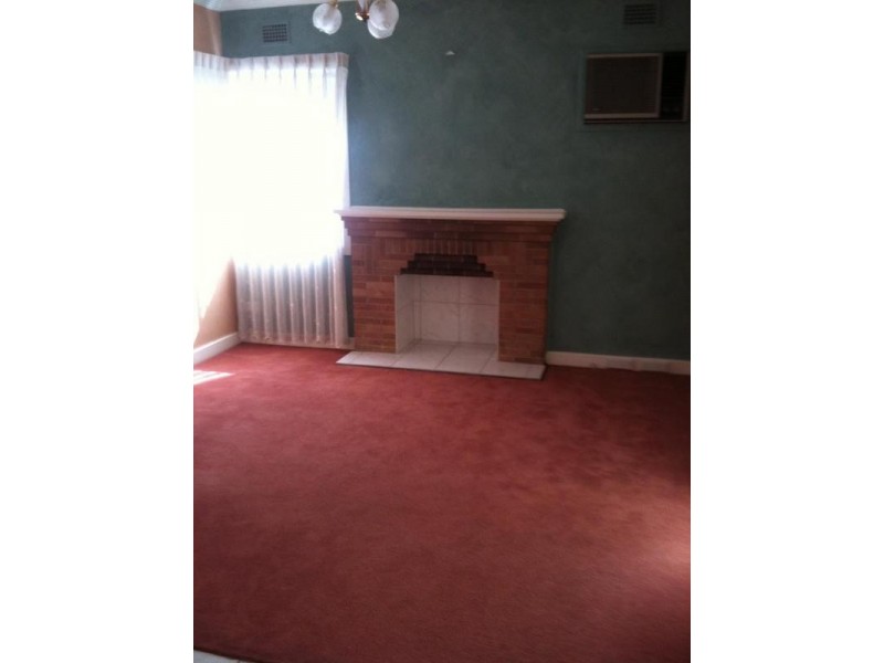 89 LAKE RD, Wallsend NSW 2287