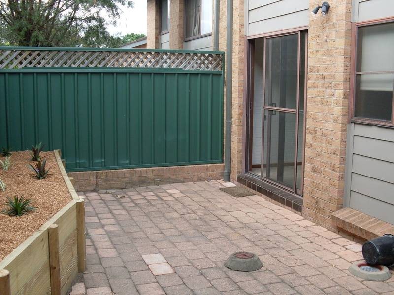 2/59 CORLETTE ST, Cooks Hill NSW 2300