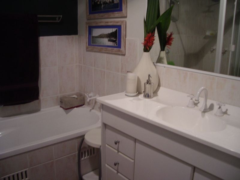 2/45 HANBURY ST, Mayfield NSW 2304