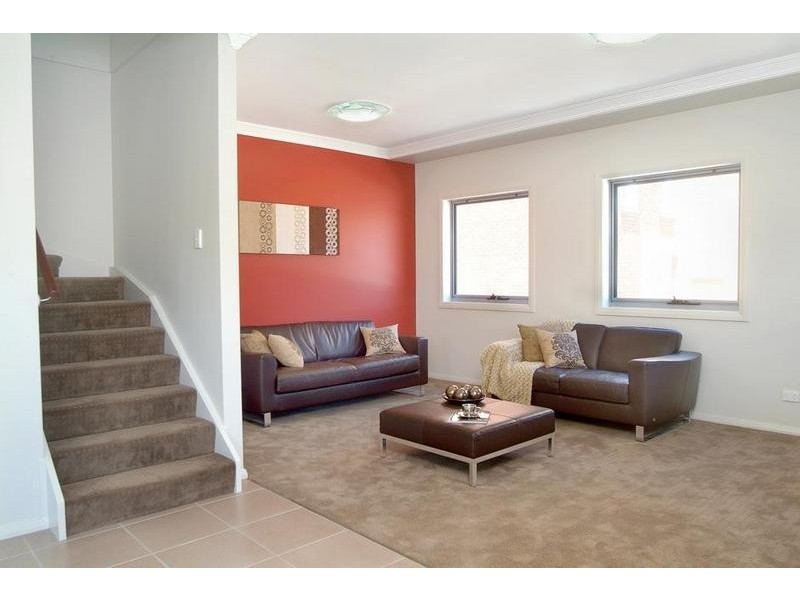 61A NARARA RD, Adamstown NSW 2289