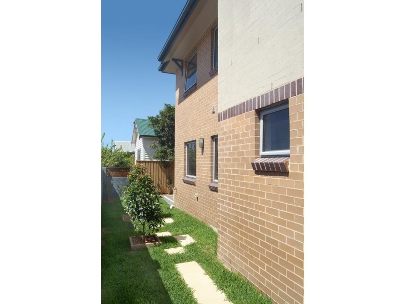 61A NARARA RD, Adamstown NSW 2289