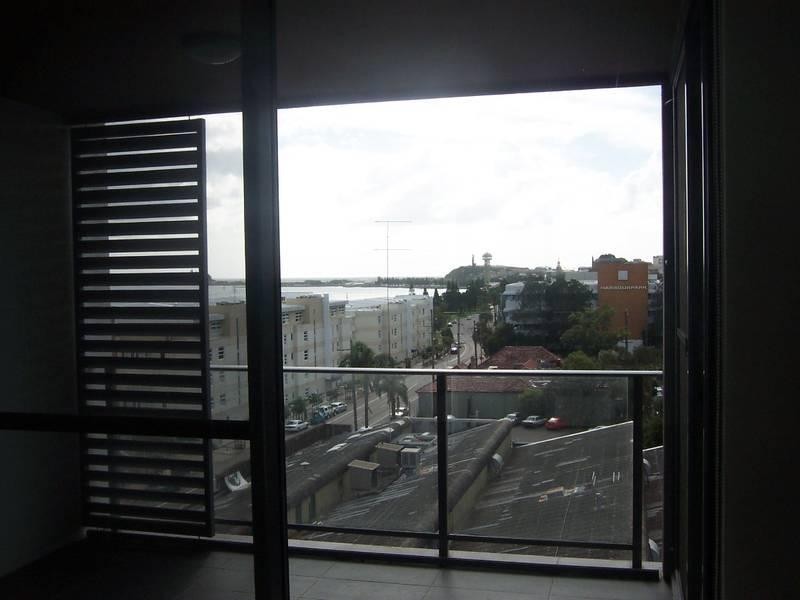 404/335 WHARF RD, Newcastle NSW 2300