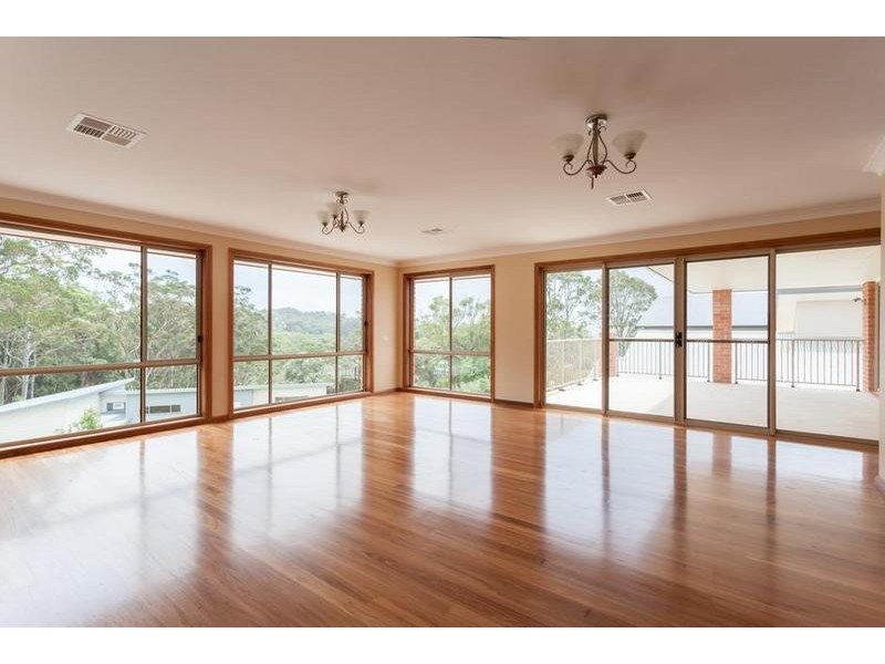 1 BEULAH PL, Kotara NSW 2289