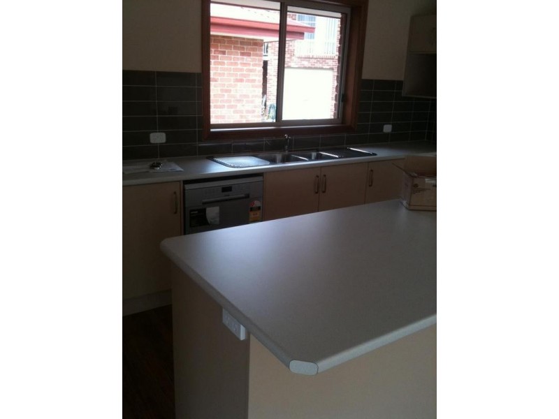 1 BEULAH PL, Kotara NSW 2289