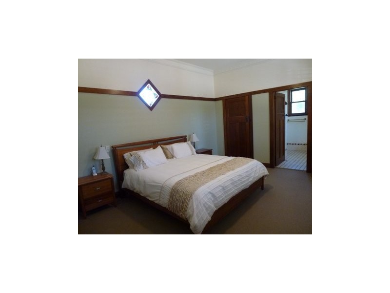 2/44 Stewart Avenue, Hamilton South NSW 2303