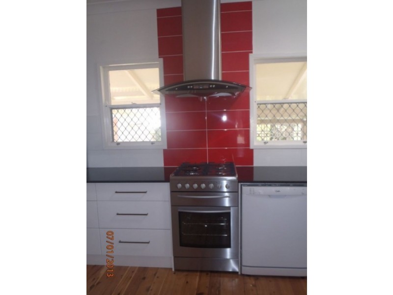 55 WALLARAH RD, New Lambton NSW 2305