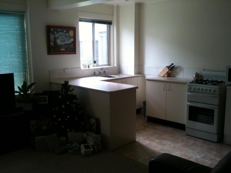 2/27 MITCHELL ST, Merewether NSW 2291