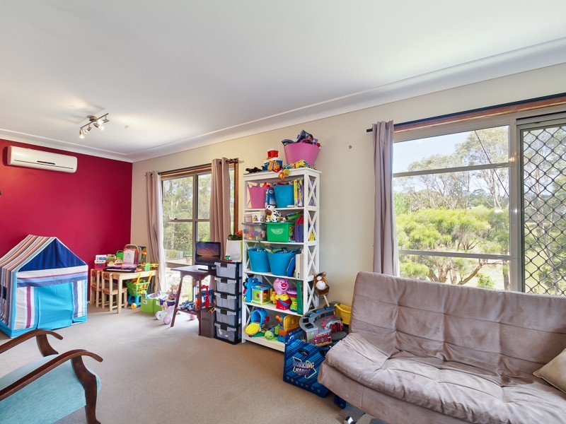 31 Kimian Avenue, Waratah West NSW 2298