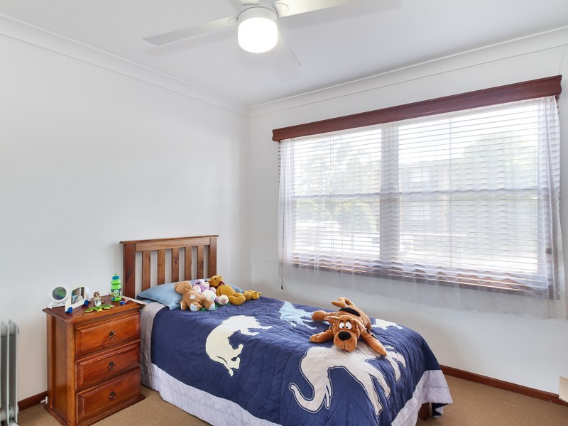 31 Kimian Avenue, Waratah West NSW 2298