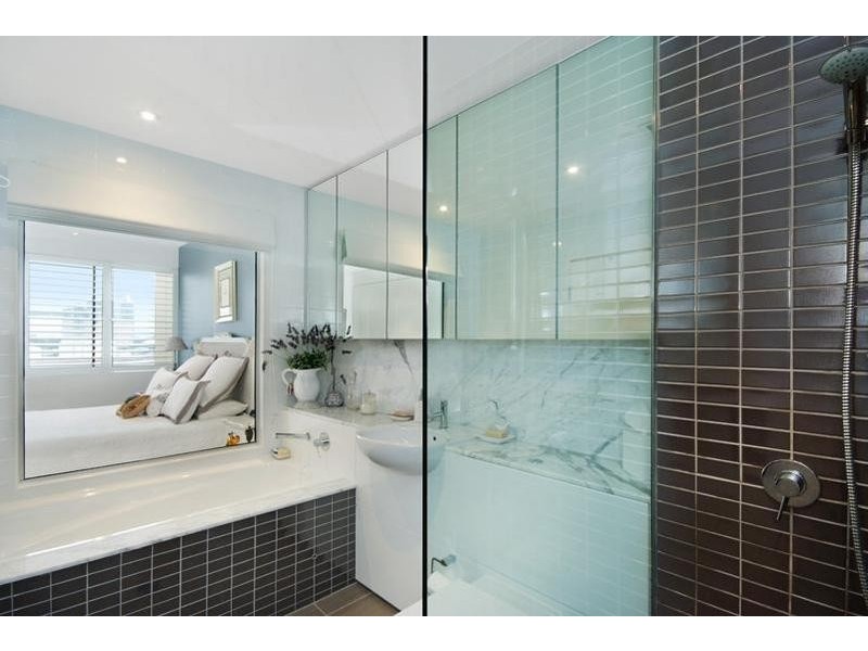 403/17 Honeysuckle Drive, Newcastle NSW 2300