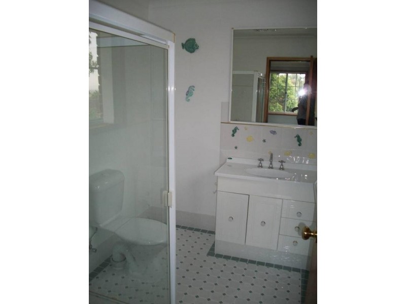 2 ANGALA CRESCENT, Maryland NSW 2287