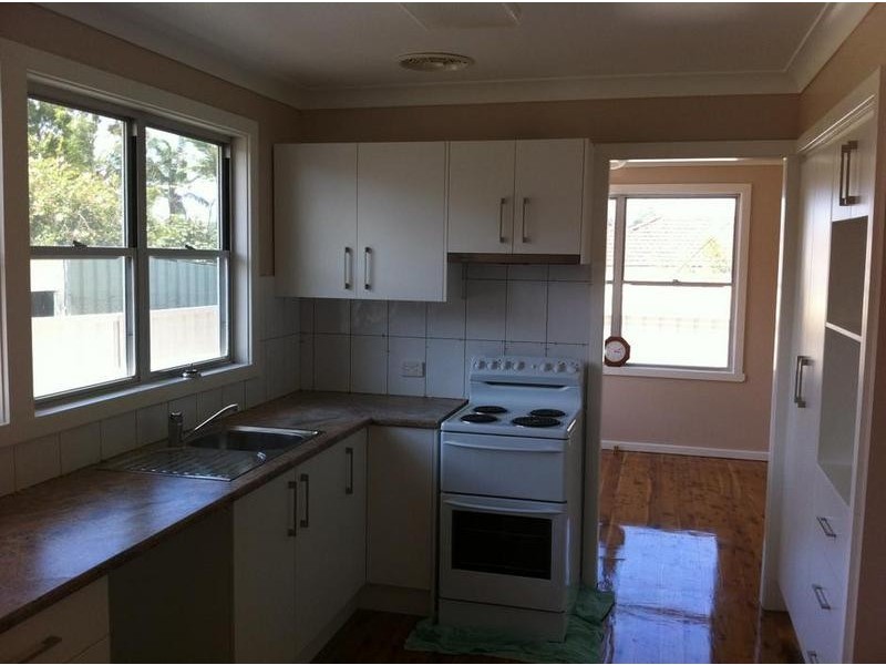 24 Whitton Street, Wallsend NSW 2287