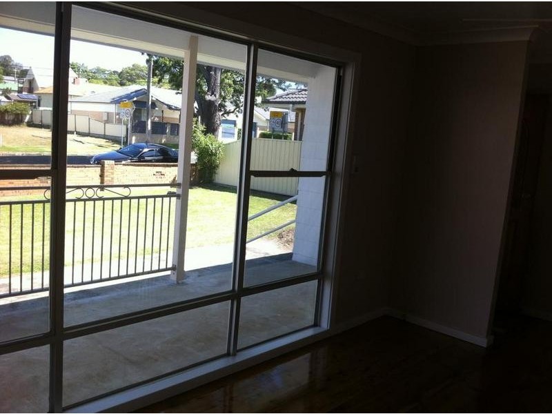 24 Whitton Street, Wallsend NSW 2287