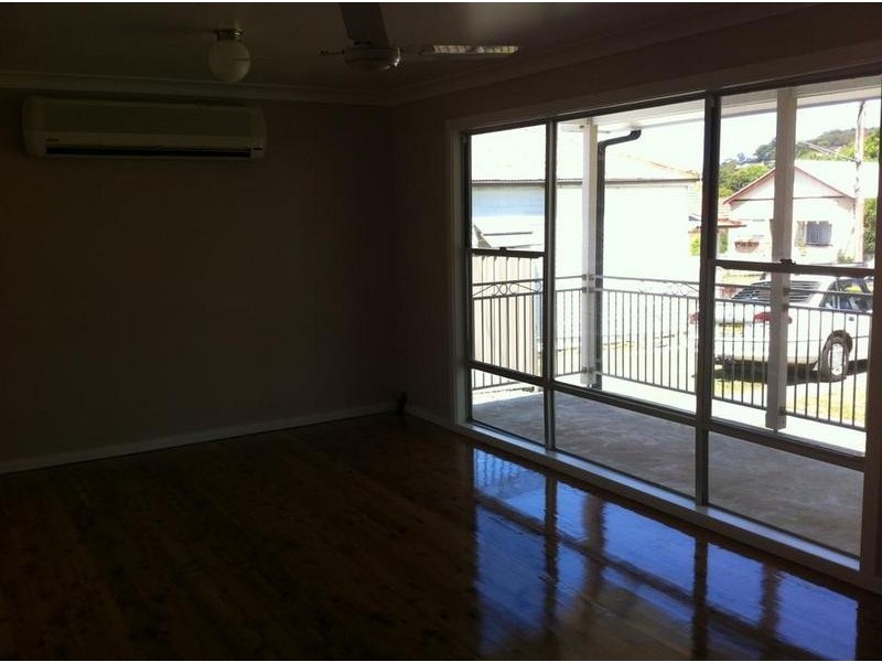 24 Whitton Street, Wallsend NSW 2287