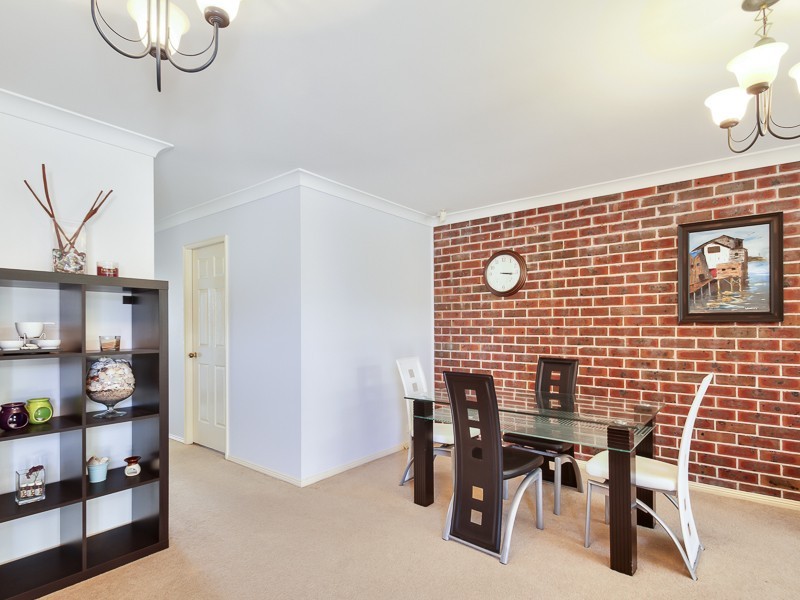 7/14 Angophora Drive, Warabrook NSW 2304