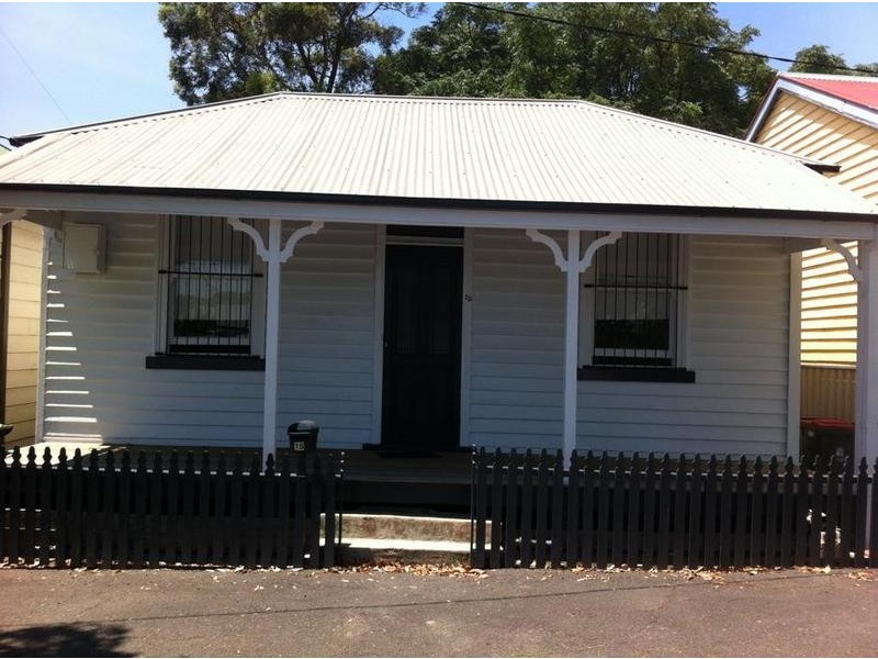 15 LEWIS ST, Maryville NSW 2293