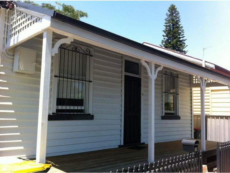 15 LEWIS ST, Maryville NSW 2293