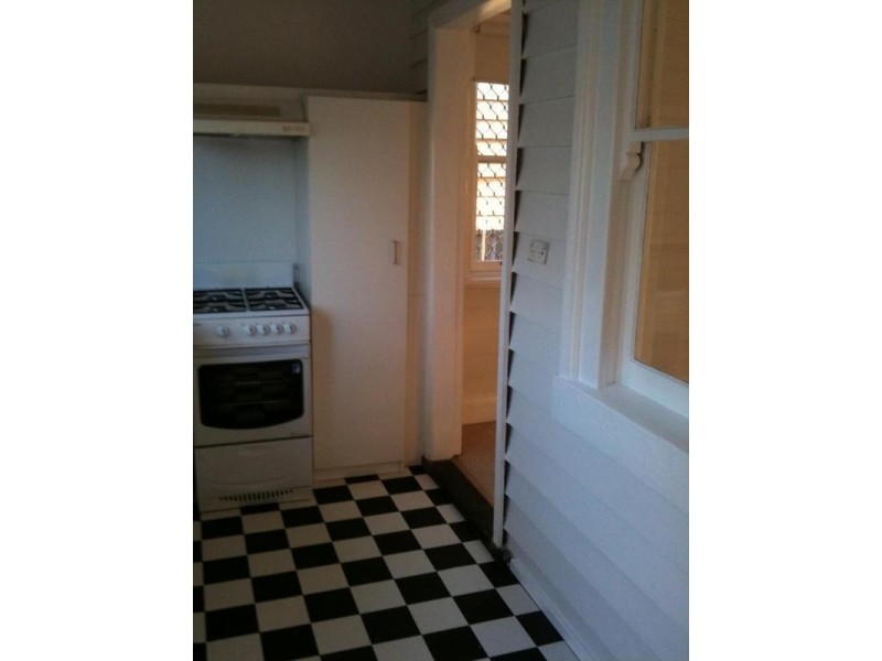 15 LEWIS ST, Maryville NSW 2293