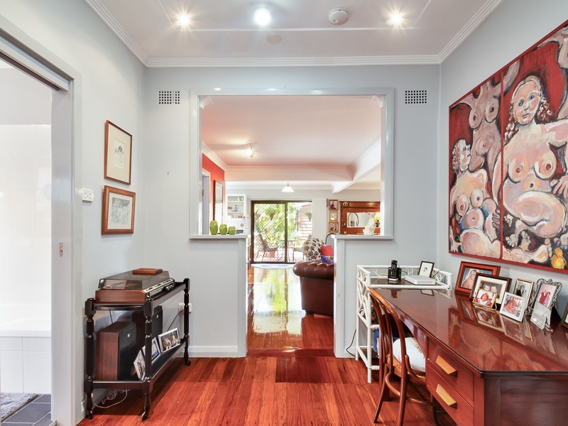 11 Woodlands Avenue, New Lambton NSW 2305