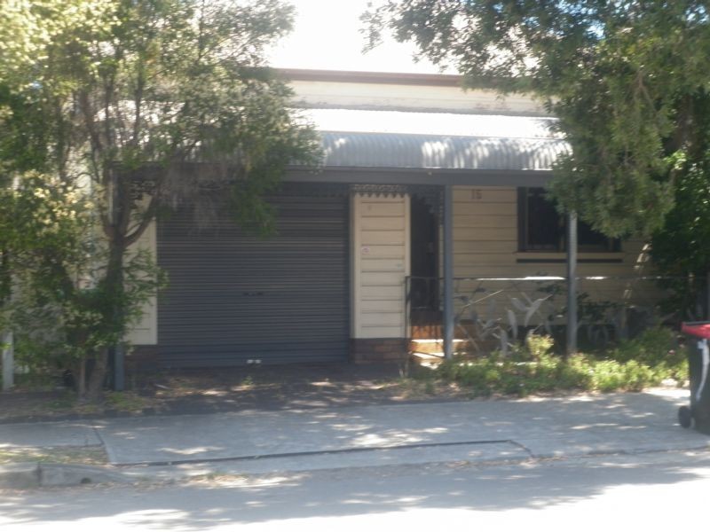 15 HUDSON ST, Hamilton NSW 2303