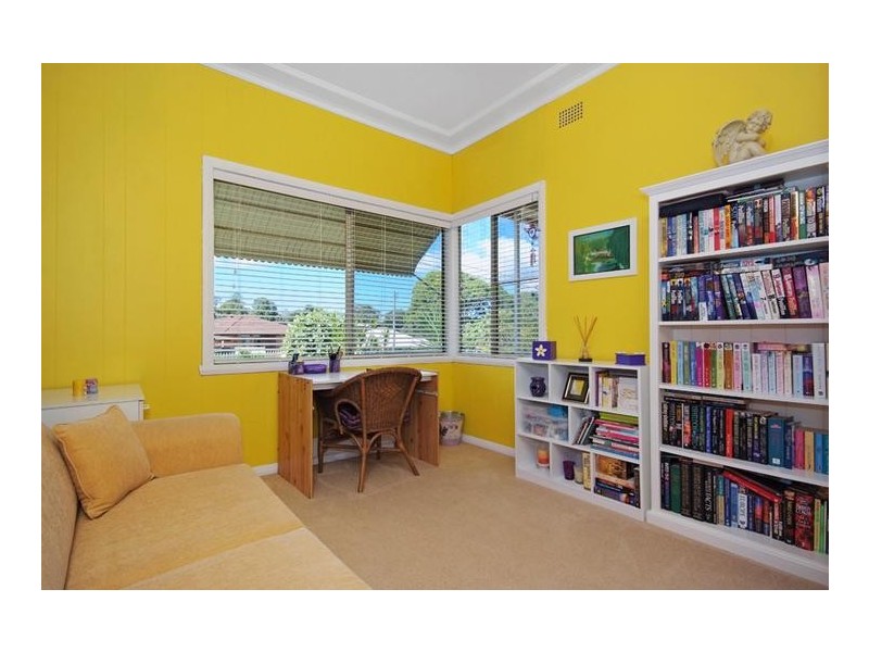 53 Lowry Street, Cardiff NSW 2285