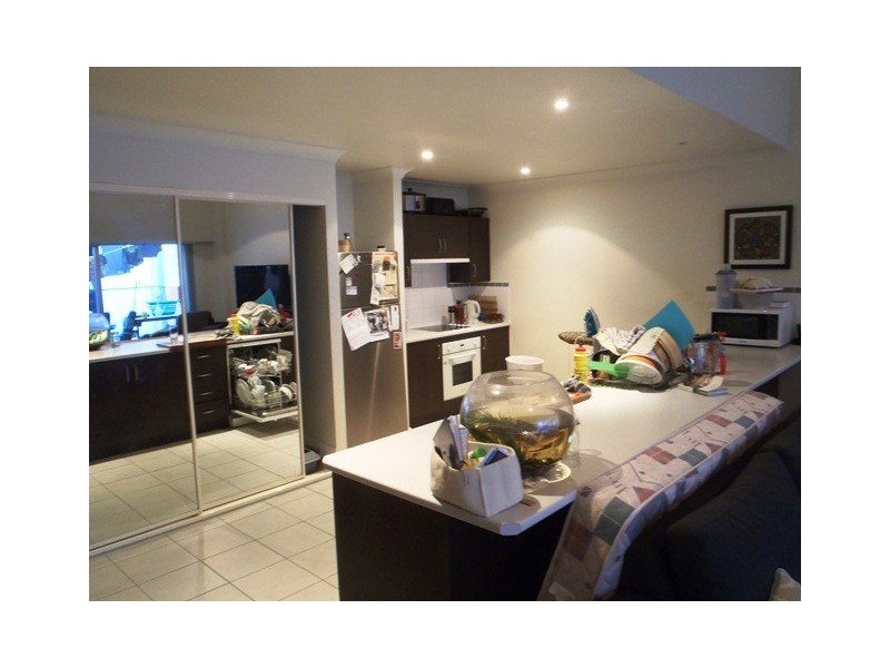 2/12 PERKINS ST, Newcastle NSW 2300