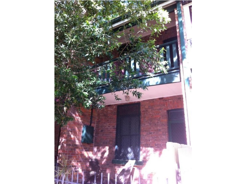 55 GIBSON STREET, Cooks Hill NSW 2300