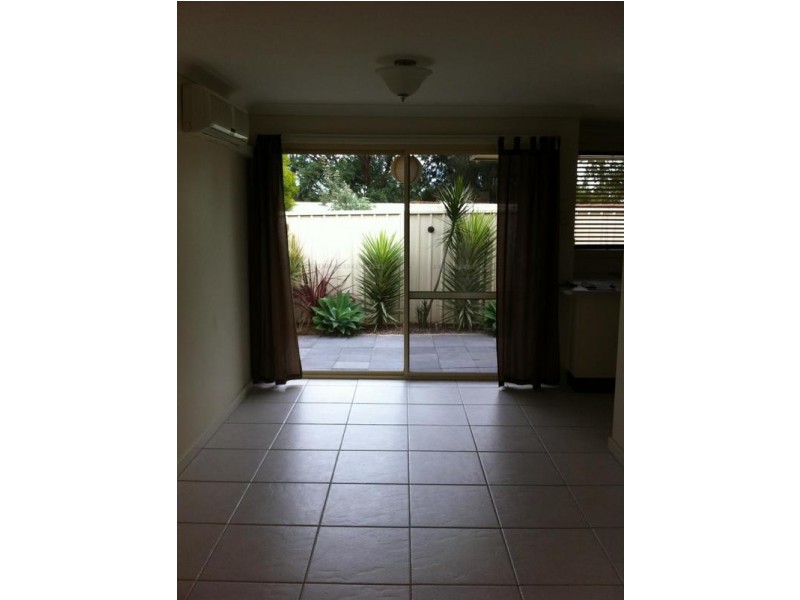 3/12 ANGAPHORA DRIVE, Warabrook NSW 2304