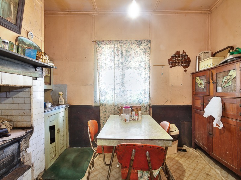 6 Helen Street, Cardiff South NSW 2285