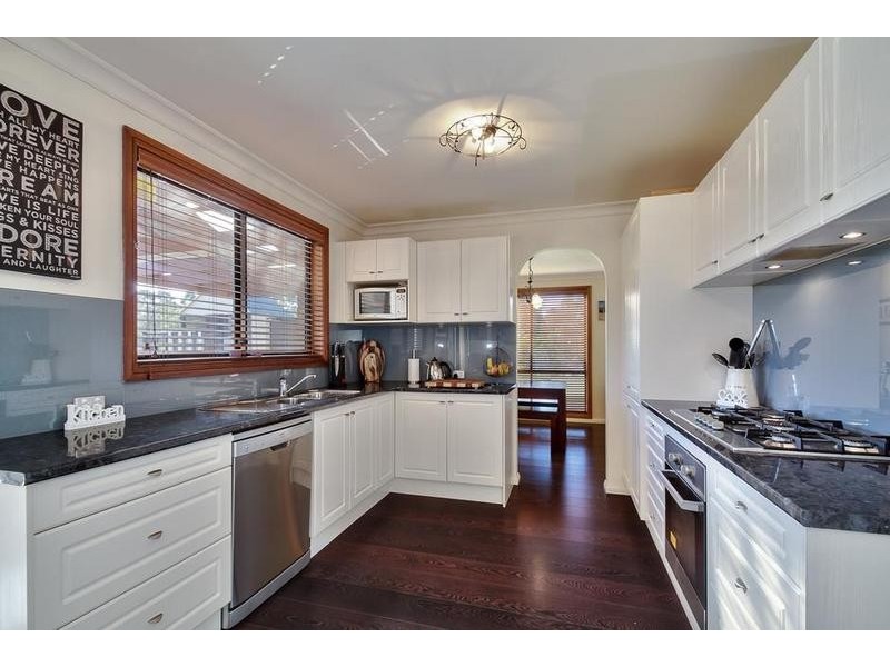 20 Cypress Close, Fletcher NSW 2287