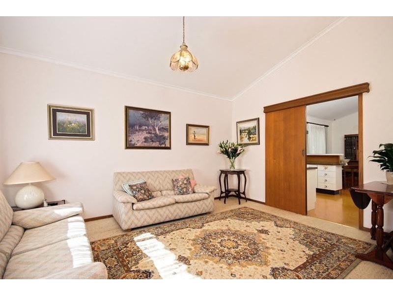 24 Cowper Avenue, Kahibah NSW 2290