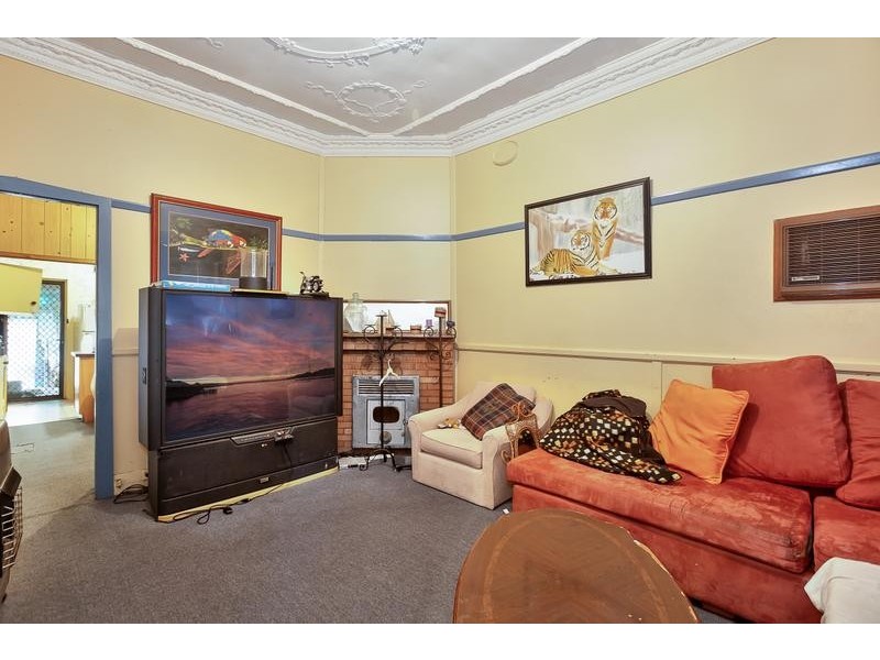 9 Nelson Street, Mayfield NSW 2304