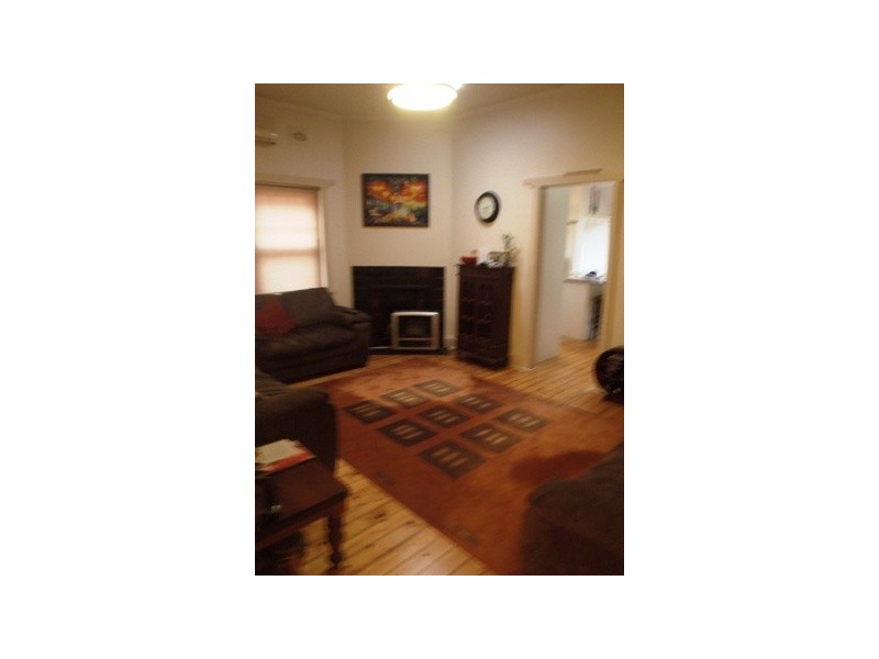 38 Skelton Street, Hamilton East NSW 2303