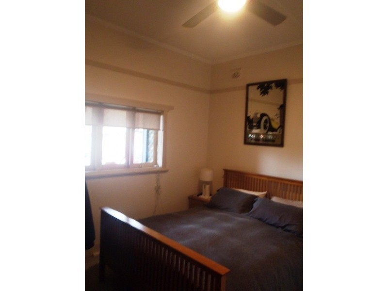 38 Skelton Street, Hamilton East NSW 2303