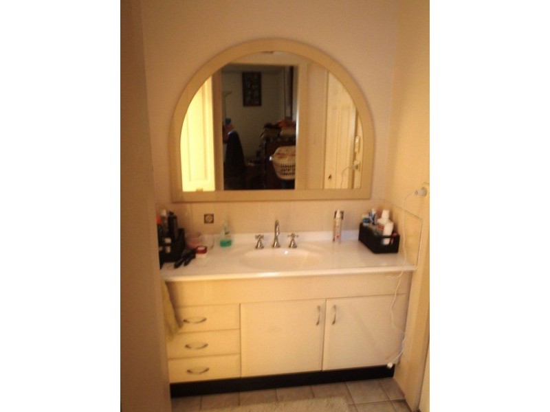 38 Skelton Street, Hamilton East NSW 2303